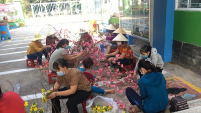 TRƯỜNG MẦM NON HOA MAI TỔNG VỆ SINH KHỬ KHUẨN TRƯỜNG HỌC PHÒNG BỆNH COVID- 2