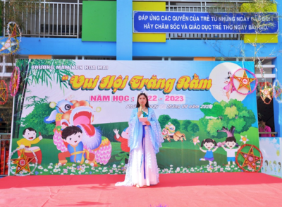 Bé vui lễ hội trăng rằm trường Mầm non Hoa Mai 2022 – 2023♥