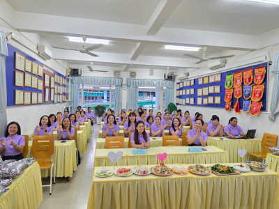 Trường mầm non Hoa Mai sinh hoạt ngày Phụ nữ Việt Nam 20/10