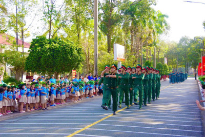 TRƯỜNG MẦM NON HOA MAI – HÀNH TRÌNH TRẢI NGHIỆM Ý NGHĨA TẠI DOANH TRẠI BỘ ĐỘI