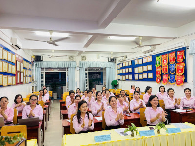 Trường MN Hoa Mai tổ chức Sinh hoạt chuyên đề Quý I/2026.