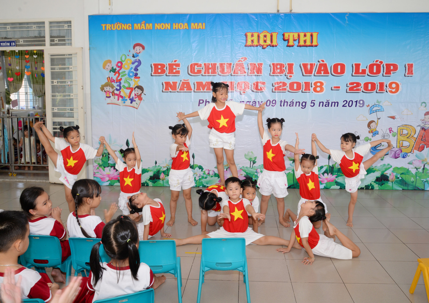 TRƯỜNG MN HOA MAI TỔ CHỨC HỘI THI BÉ CHUẨN BỊ VÀO LỚP 1
