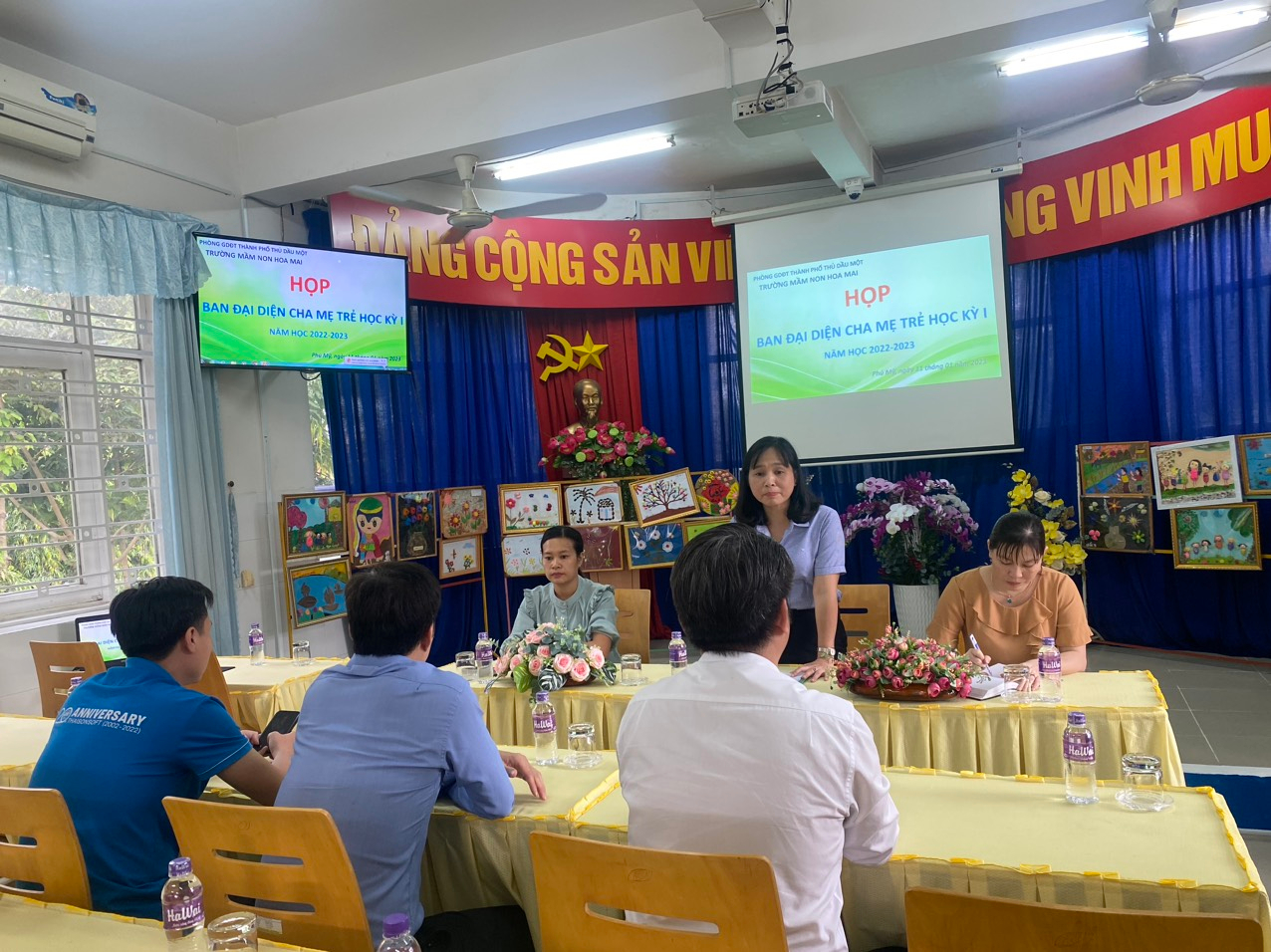 Họp Cha mẹ trẻ của các lớp học kì I-  Năm học 2022-2023 tại Trường mầm non Hoa Mai.
