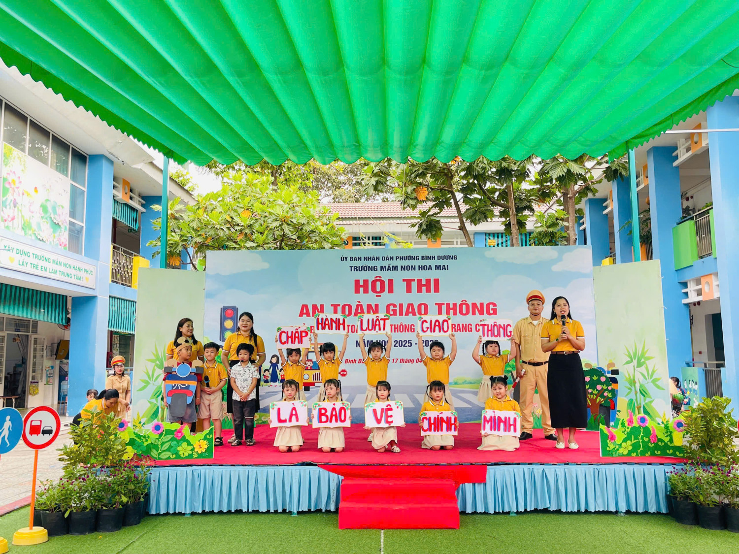 TRƯỜNG MẦM NON HOA MAI TỔ CHỨC HỘI THI “AN TOÀN GIAO THÔNG – HÀNH TRANG CHO BÉ” NĂM HỌC 2025 – 2026